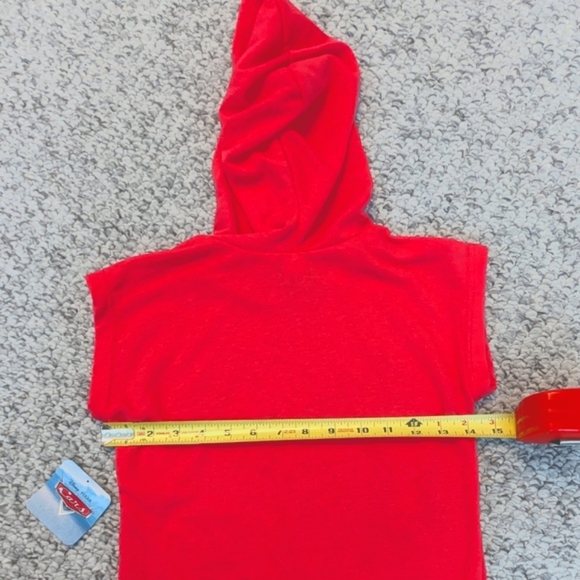 NWT Lightning McQueen For Girls (Size 7) Sleeveless Hoodie and Shorts Set - Picture 7 of 14